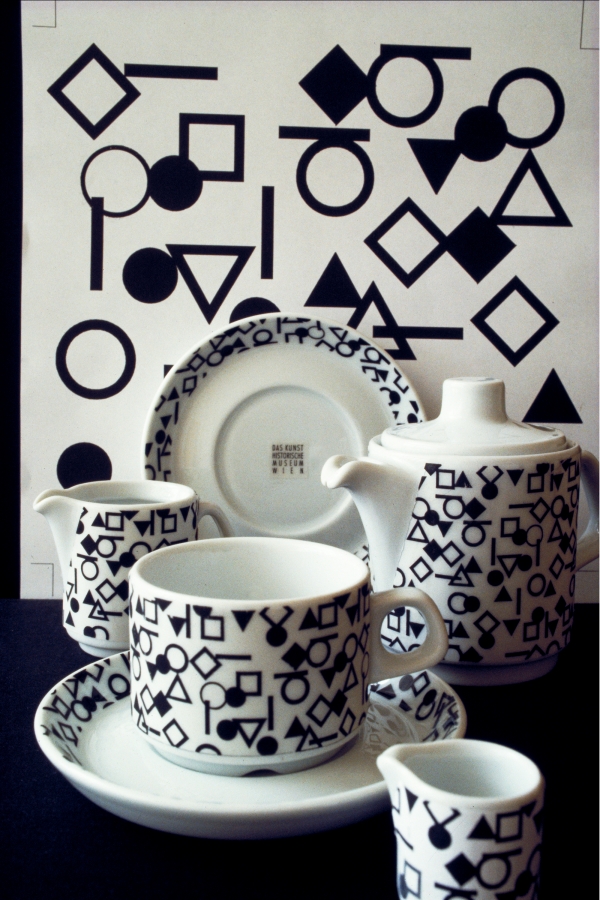 GMMK . Gert M. Mayr-Keber ZT GmbH . 1988 . Kunsthistorisches Museum Wien . Café . Photography Elisabeth Mayr-Keber